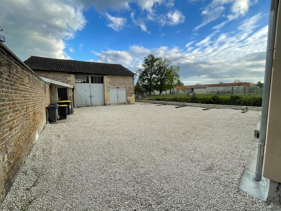 L'Azur Dore, Studio Pour 2 Voyageurs Isles-sur-Suippe Екстериор снимка